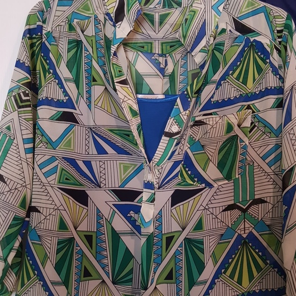 Multi colored top w/two matching camis - Picture 1 of 6